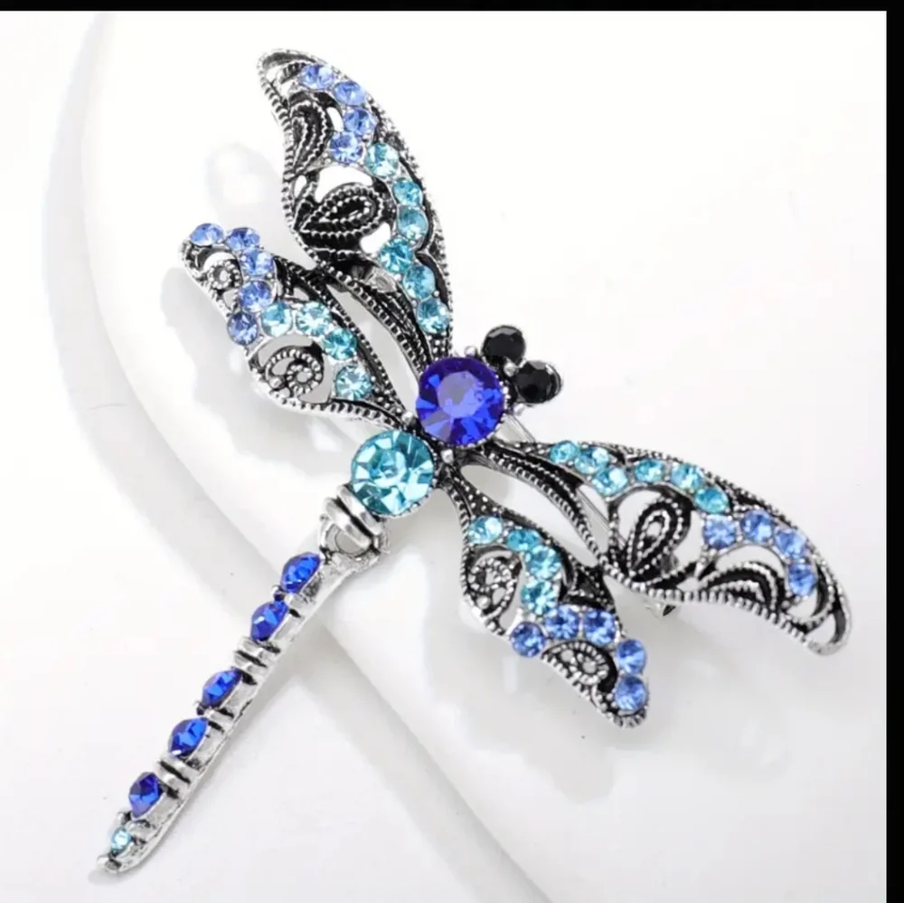 Dragonfly brooch pin blue 1.97" x 2.36" New tail moves - Picture 1 of 3